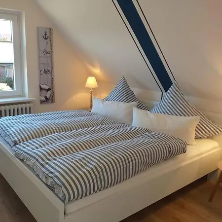 Nordsee-ferienwohnung Am Wind Apartment Bredstedt
